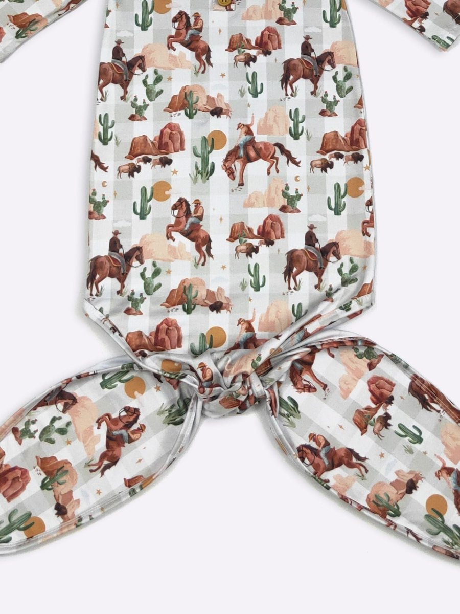 Plaid Western Baby Knotted Gown with Matching Hat – Soft and Stylish for Newborns