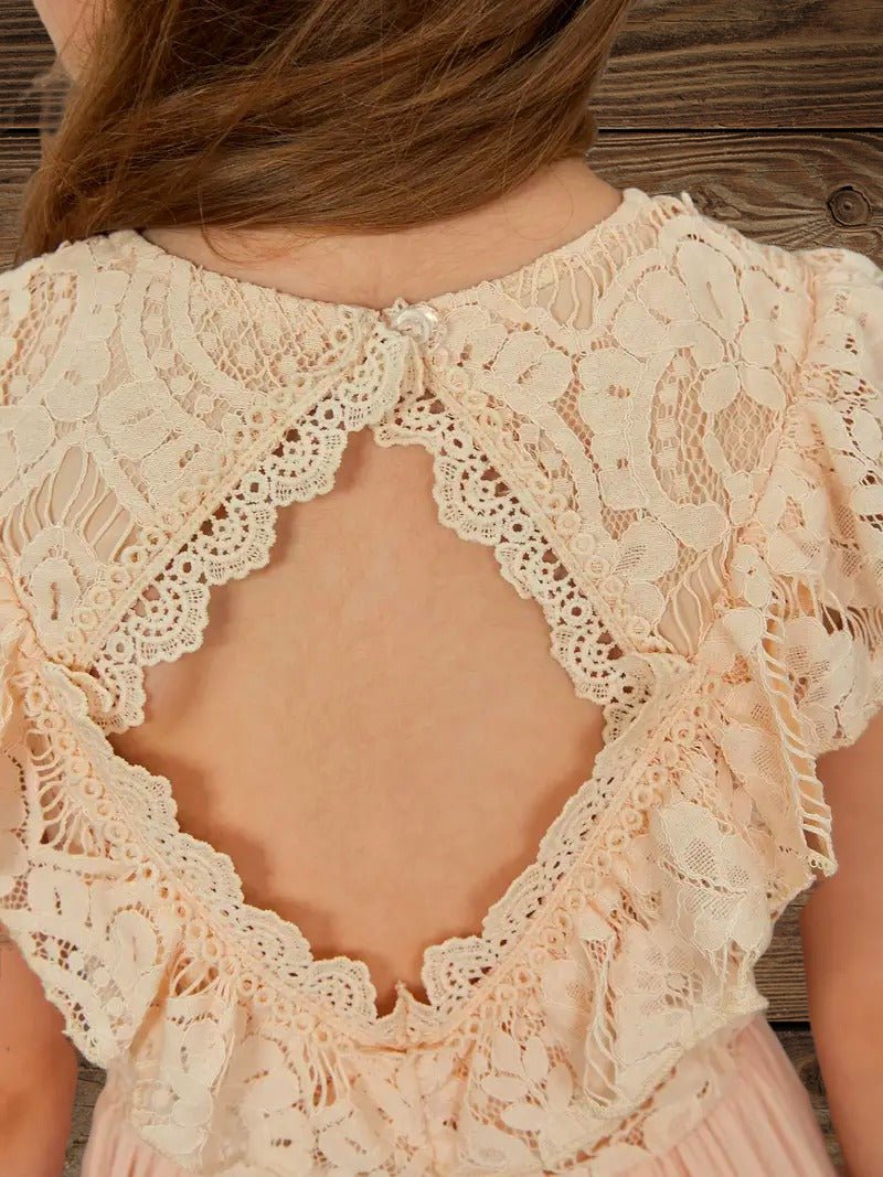 Close-up of lace bodice on cream cowgirl dress
